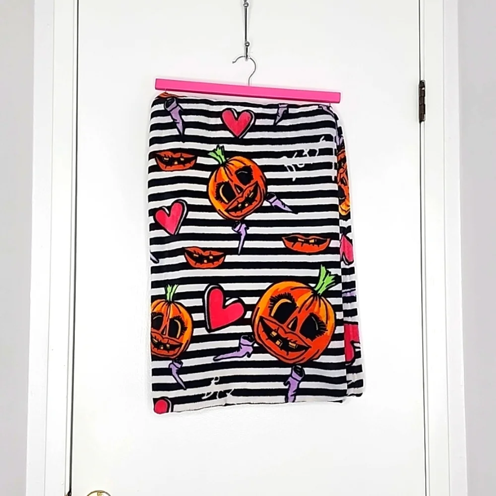 Betsey johnson Halloween stripes blank